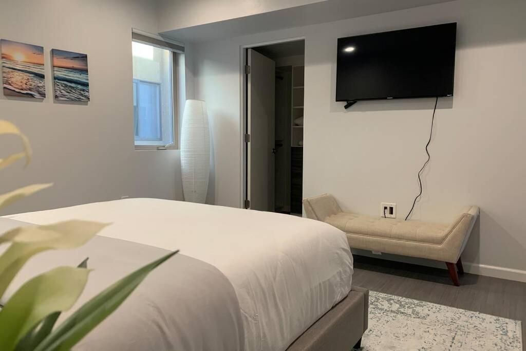Villa 3Bd Sleeps 8 Rooftop Bayside Feel The Ocean Breeze à San Diego Extérieur photo